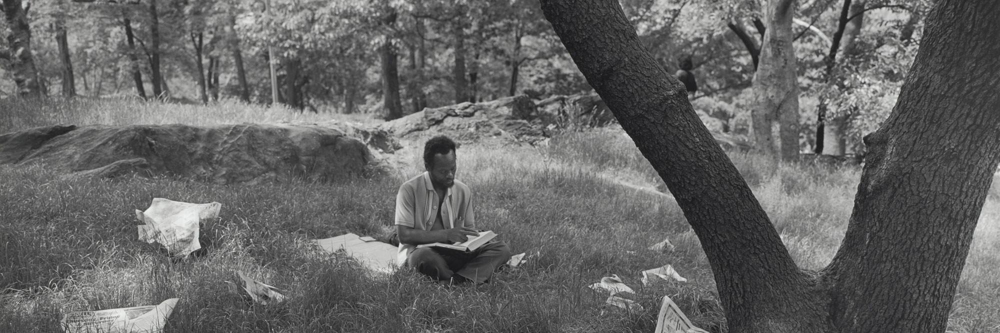 Time Travelers: Photographs from the Gayle Greenhill Collection